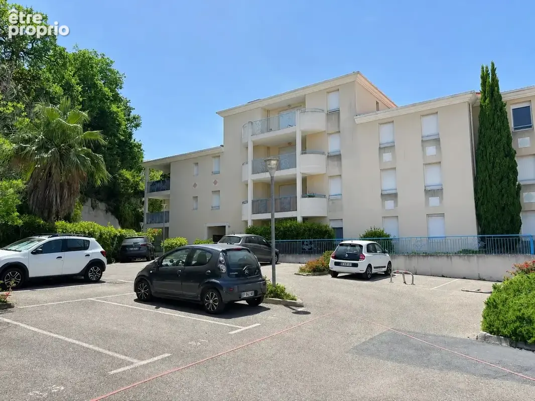 Hyères Costebelle – T3 de standing très calme, terrasse, parking – Garage 16 m² poss en supplément - photo 7