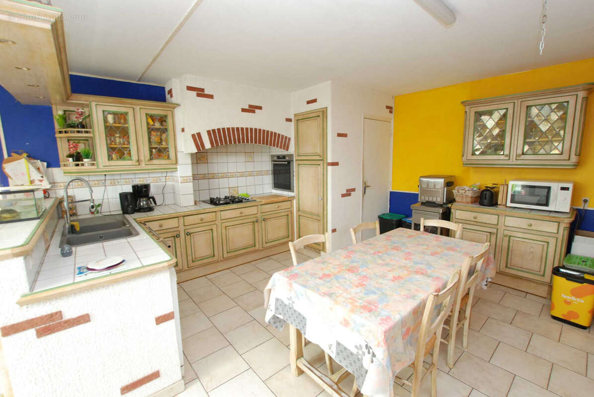 Maison à FERRIERE-LA-PETITE