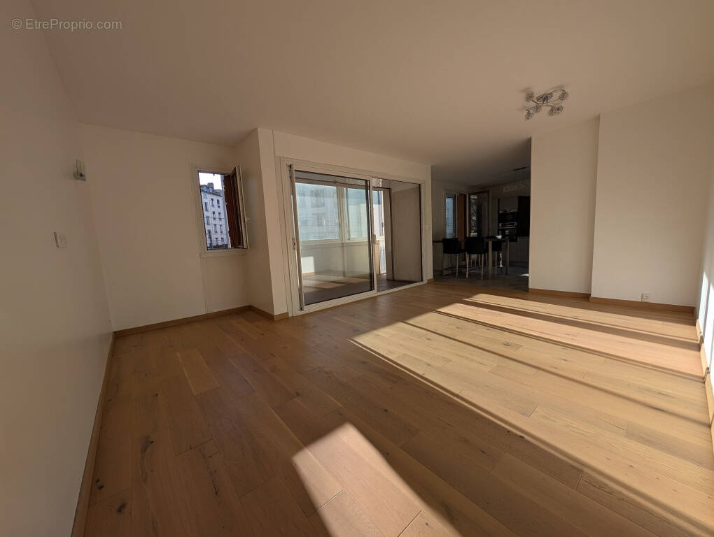 Appartement à LYON-3E