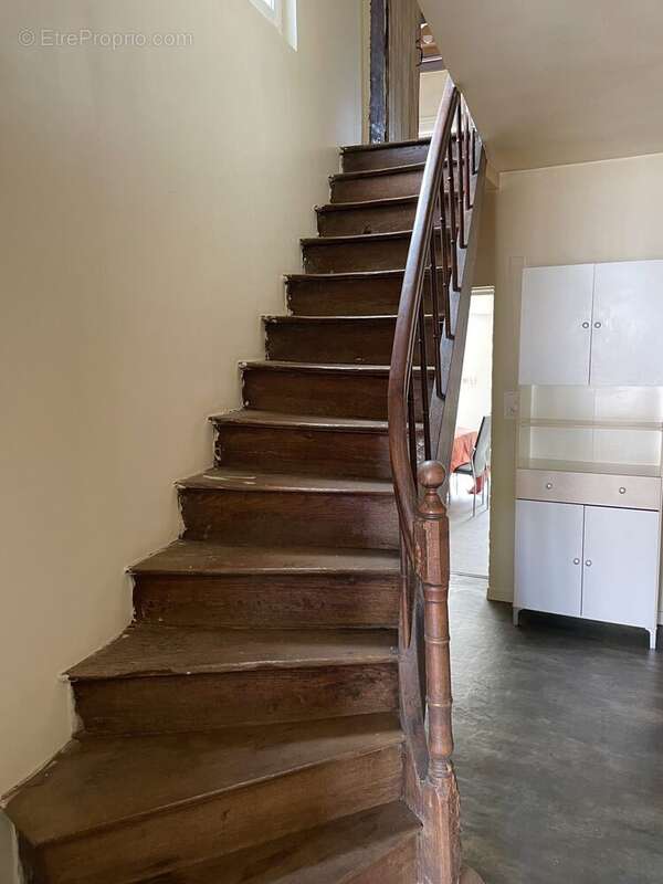 Maison 113 m² à Saint-Celerin  - photo 7