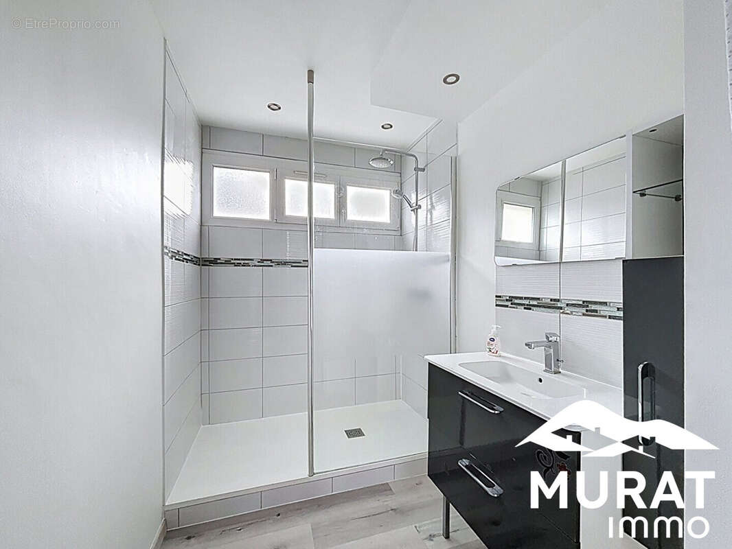 Appartement à CHAMALIERES