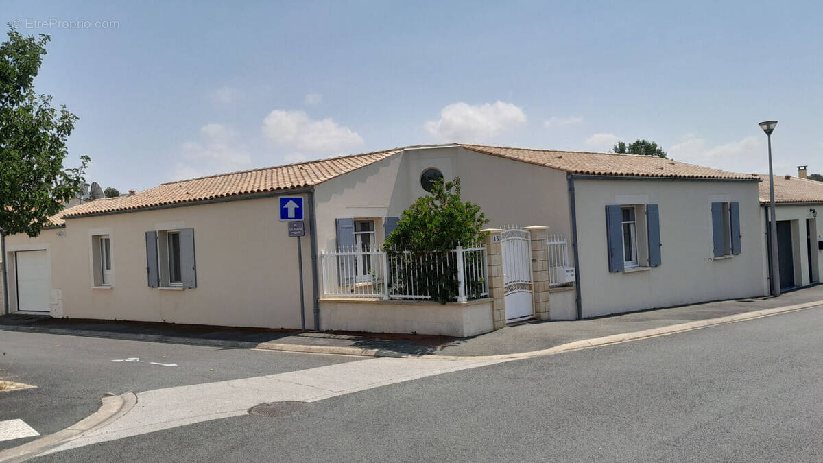 Maison à ROCHEFORT