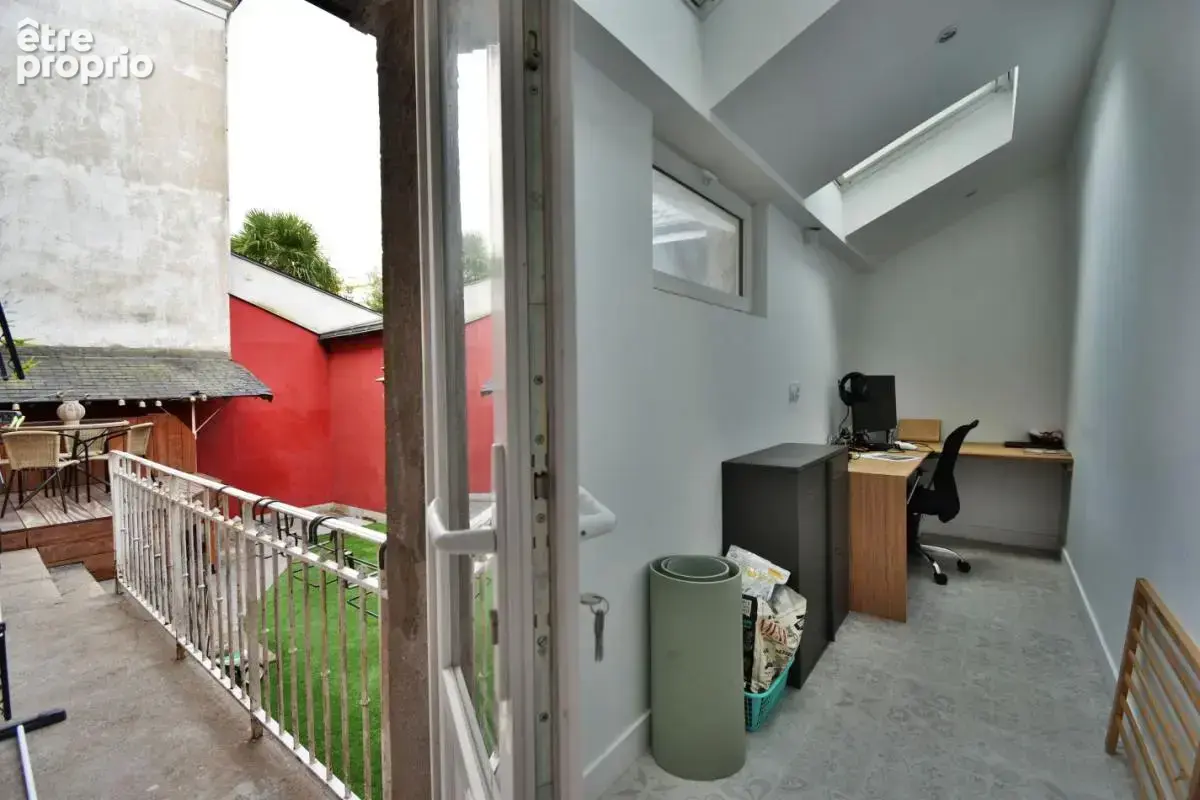 Maison 10 pièces 108 m² à vendre à Cholet (49300) - photo 4
