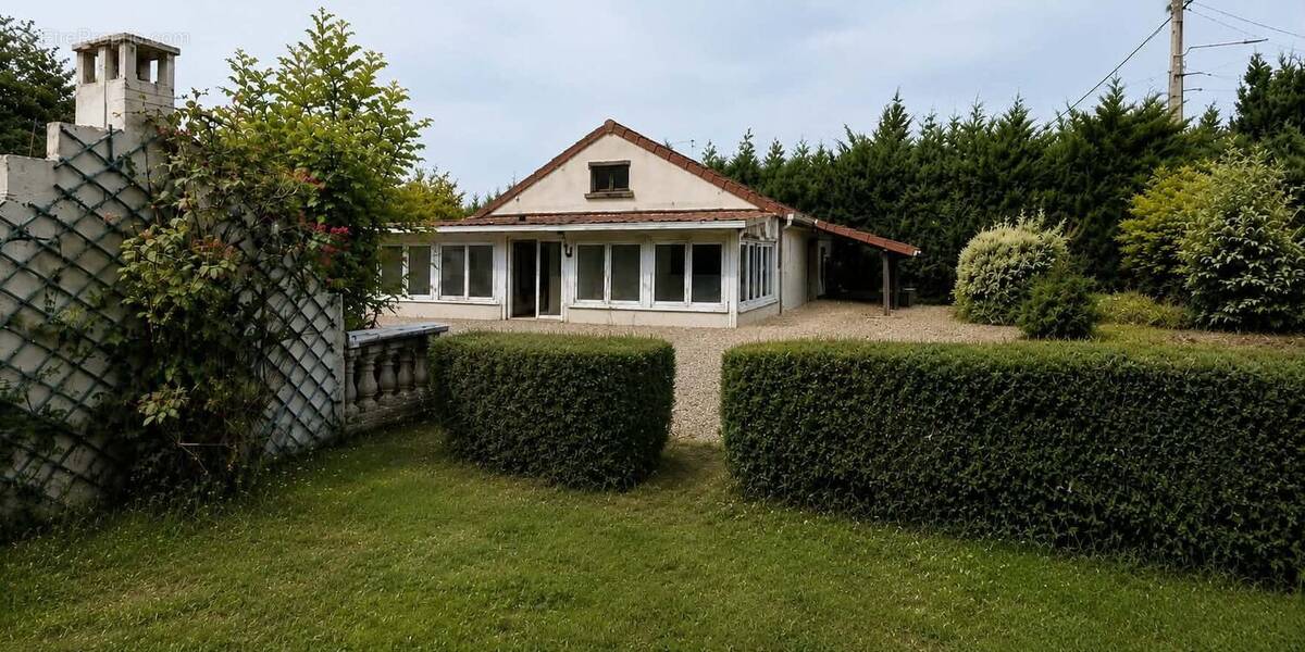 Maison à BACOUEL