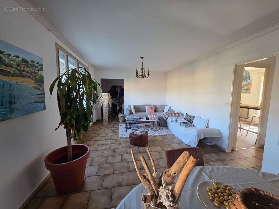 Beau potentiel pour cette maison familiale de  133 m² - photo 4