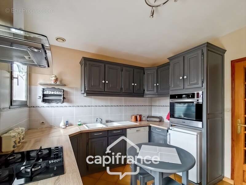 Maison à BESSE-SUR-BRAYE