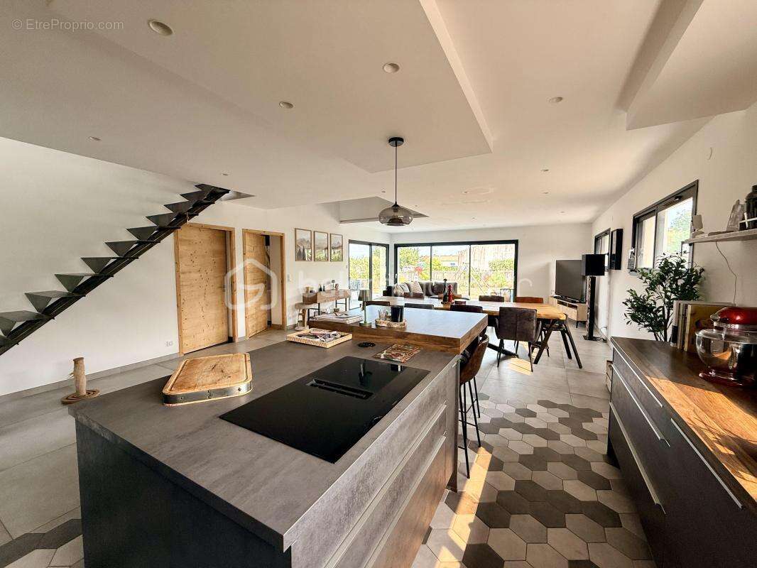 Maison contemporaine de 137m2 - photo 5