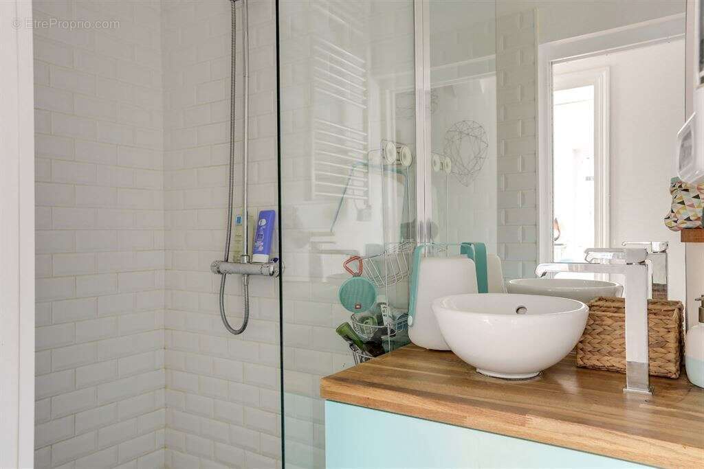 Appartement à PARIS-12E