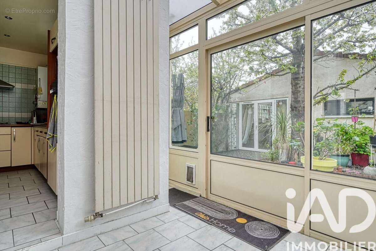 Photo 5 - Maison à VILLETANEUSE