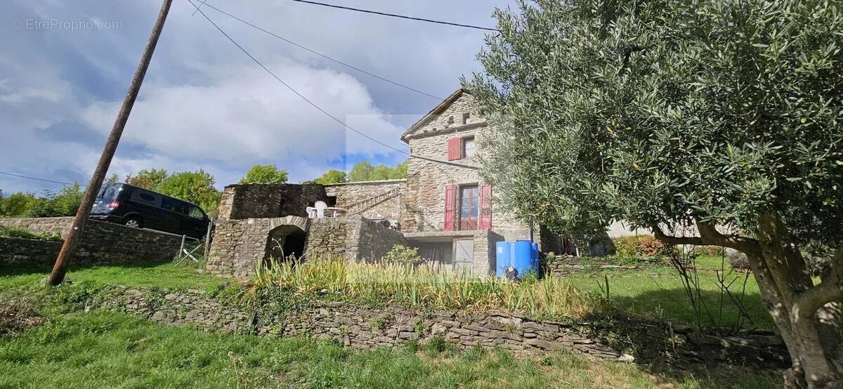 Maison à SAINT-ANDRE-DE-LANCIZE