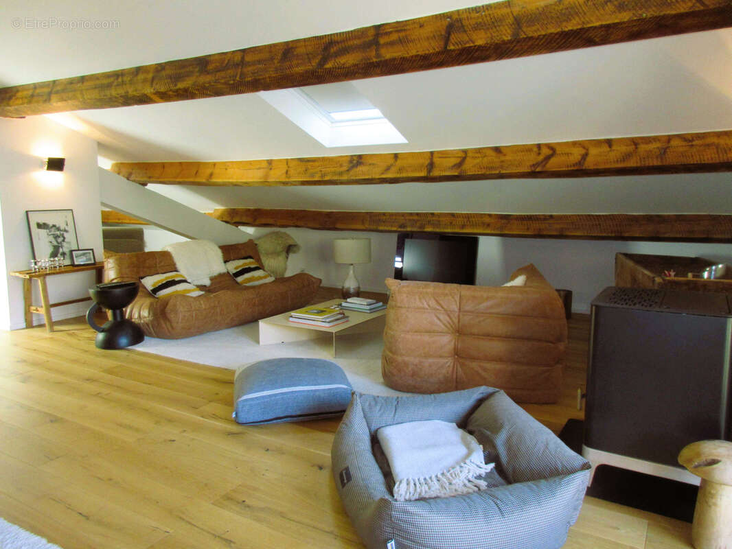 Appartement à SAINT-VERAN