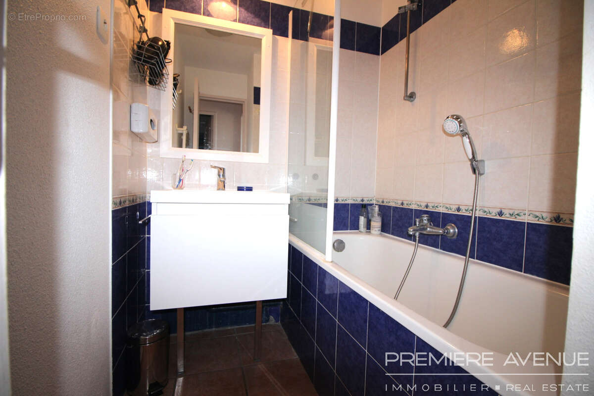 Appartement à LES ISSAMBRES