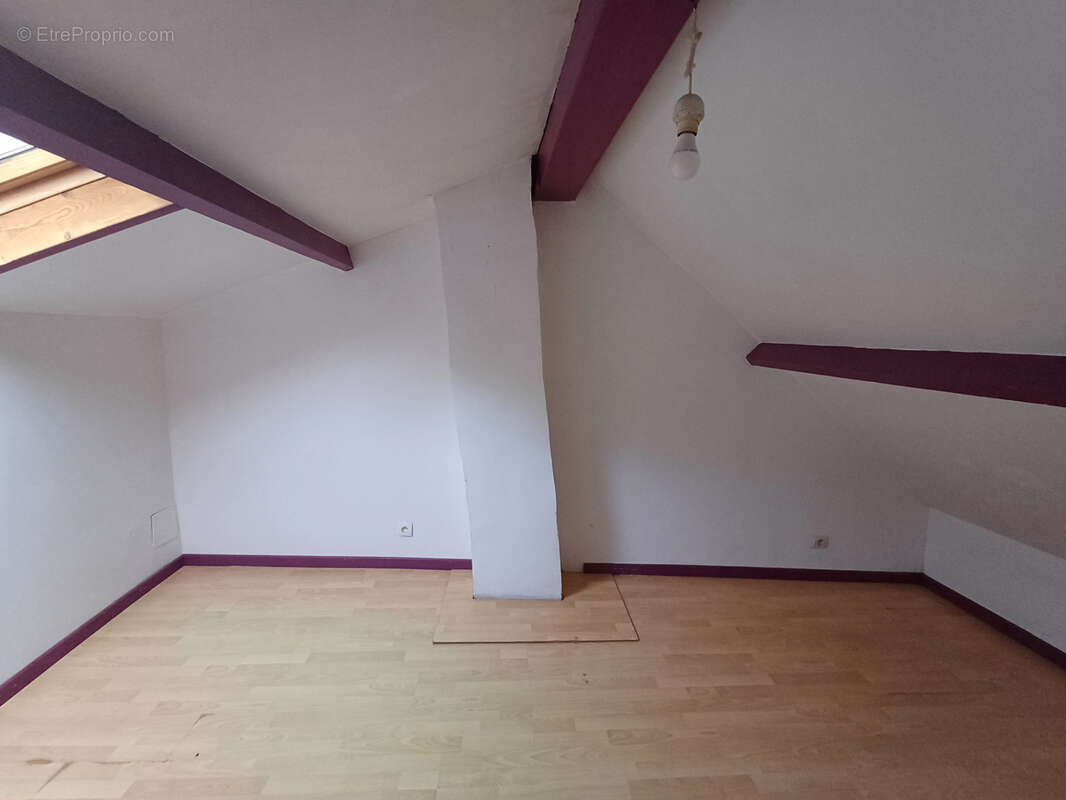 Maison à MAREUIL-CAUBERT