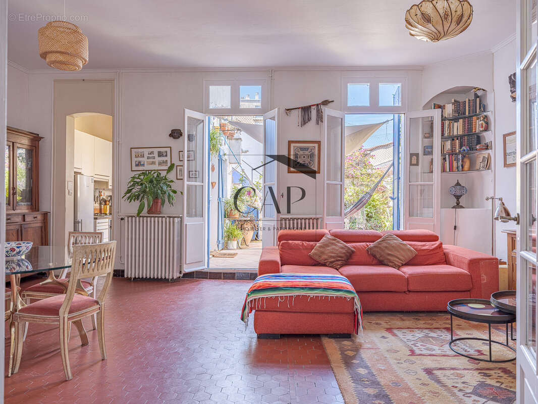 Bompard   Appartement de caractère avec terrasses et cachet de l'ancien - photo 2