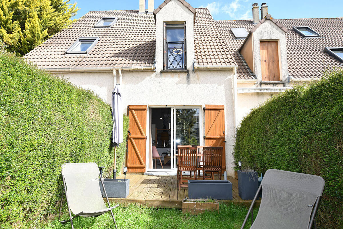 Maison à BOIS-D'ARCY