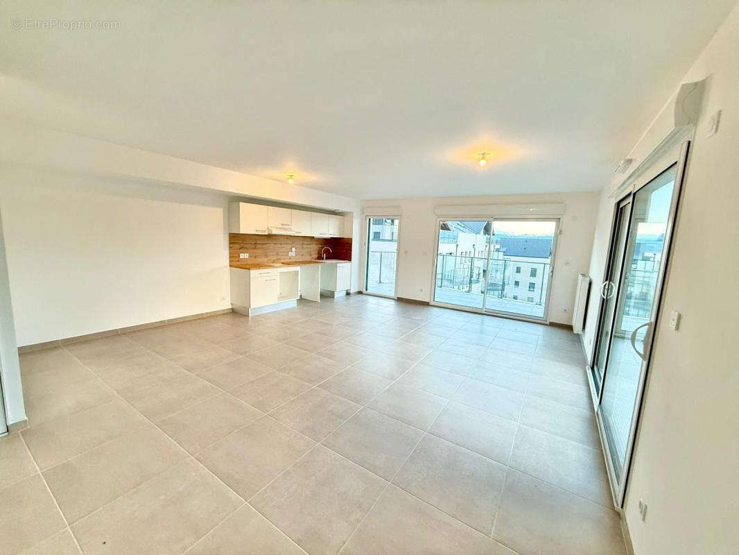 Appartement à DIVONNE-LES-BAINS