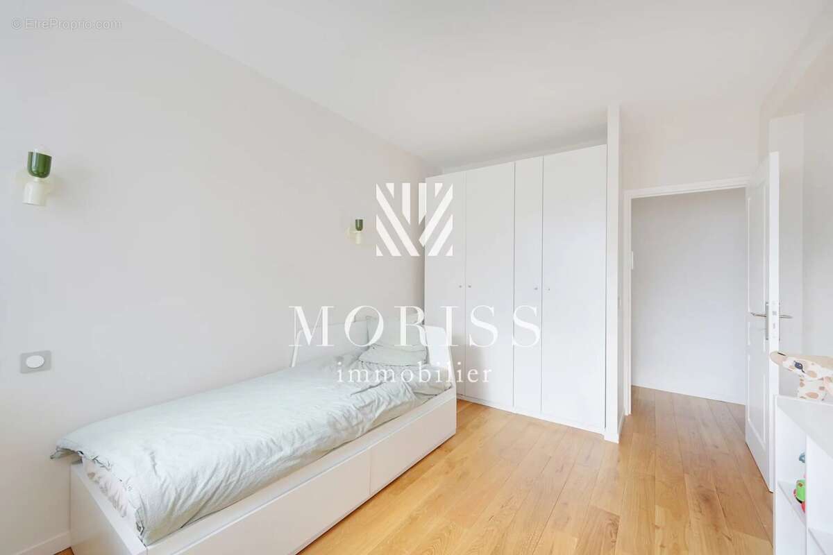 Appartement à LEVALLOIS-PERRET