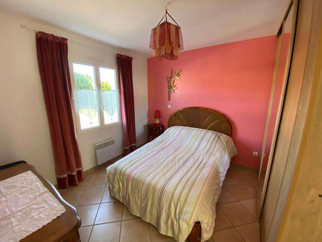 Maison à LES MATHES