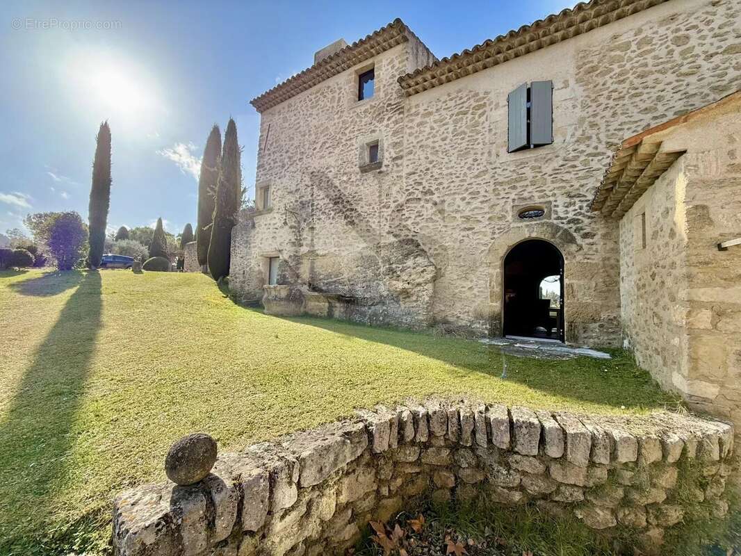 Maison à LOURMARIN
