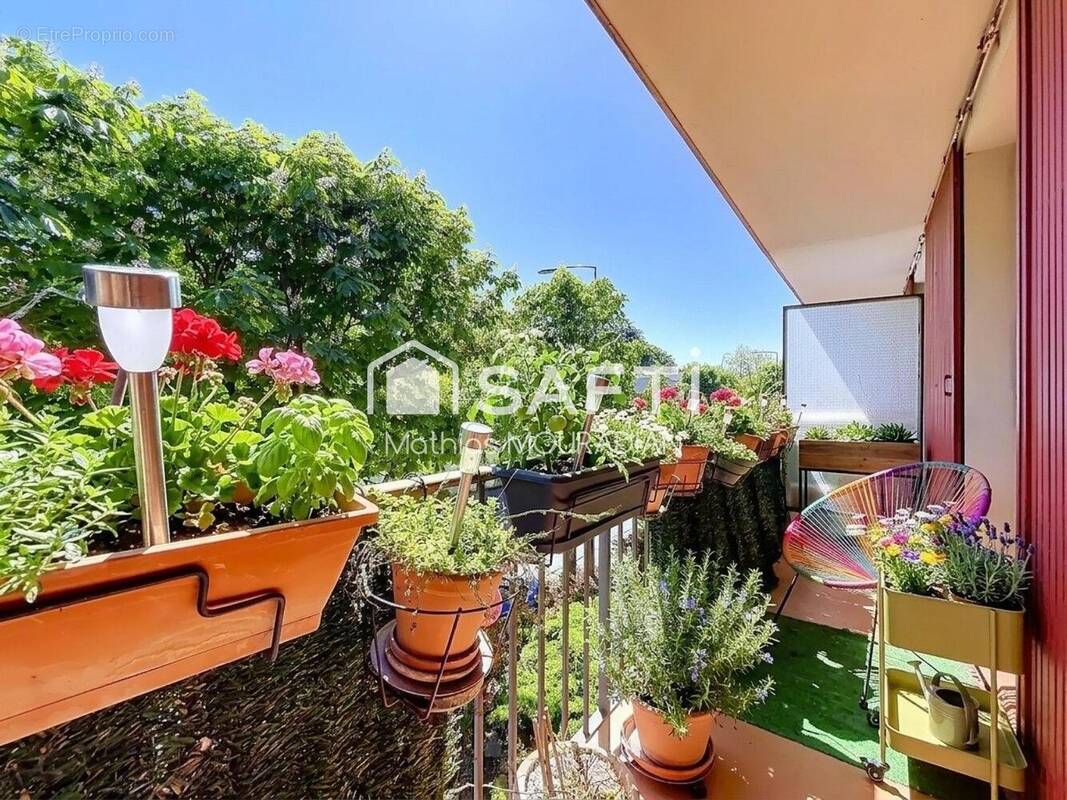 Photo 1 - Appartement à SAINT-MAUR-DES-FOSSES