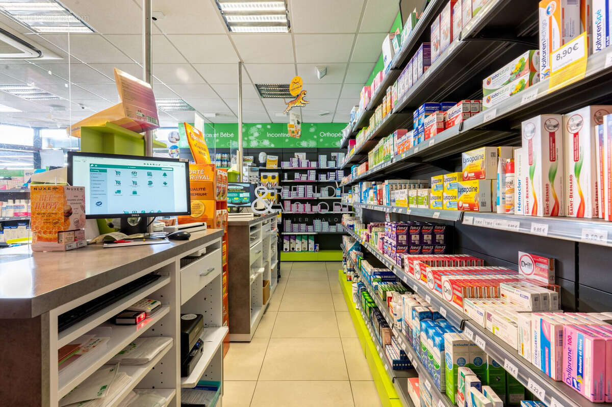 Commerce à JARVILLE-LA-MALGRANGE