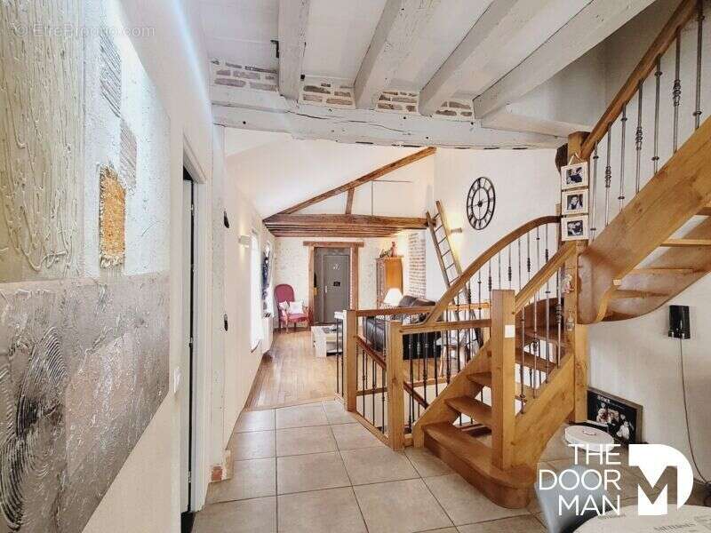 Maison à LES MONTILS