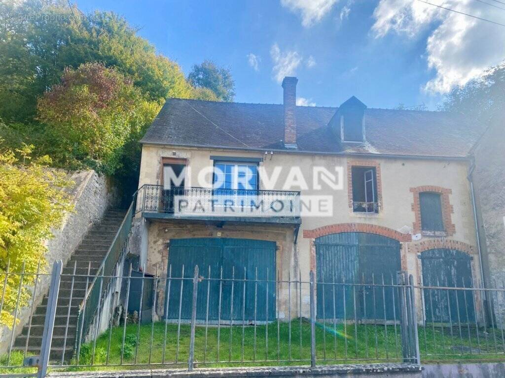 Maison à CHATILLON-EN-BAZOIS