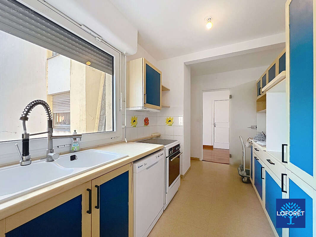 T4 caen venoix 82 m² - 2 balcons & parking - photo 11
