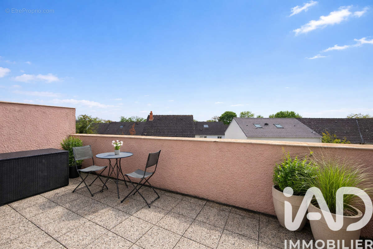 Photo 4 - Appartement à CERGY