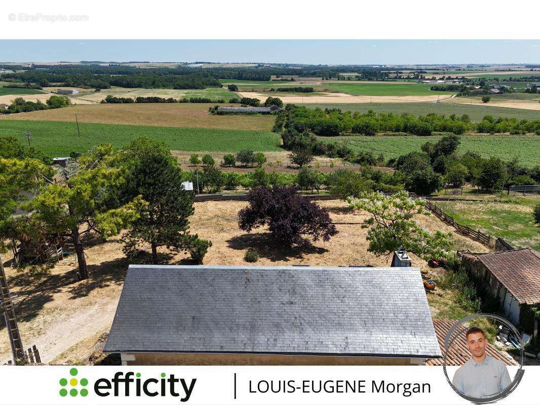 Maison à SAINT-JEAN-DE-SAUVES