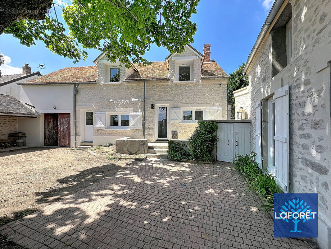 Maison à BOUVILLE