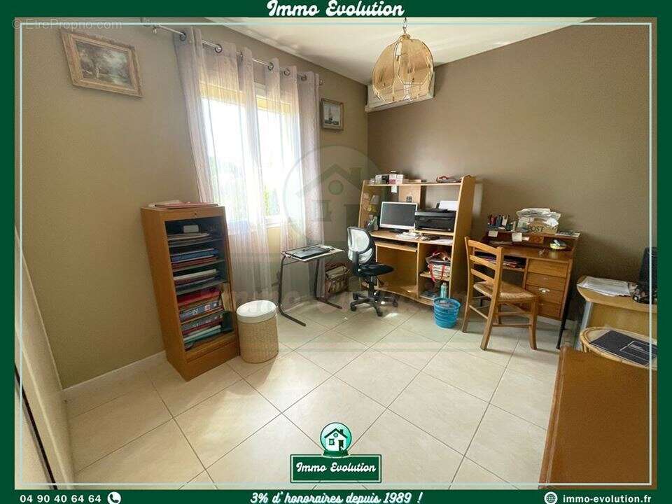 Maison 117 m² à Sainte-Cecile-Les-Vignes  - photo 6