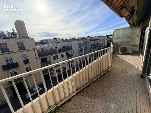 Montpellier en proximité du centre-ville, T4 de 79,36 m2 en dernier étage avec balcon et cave - photo 5