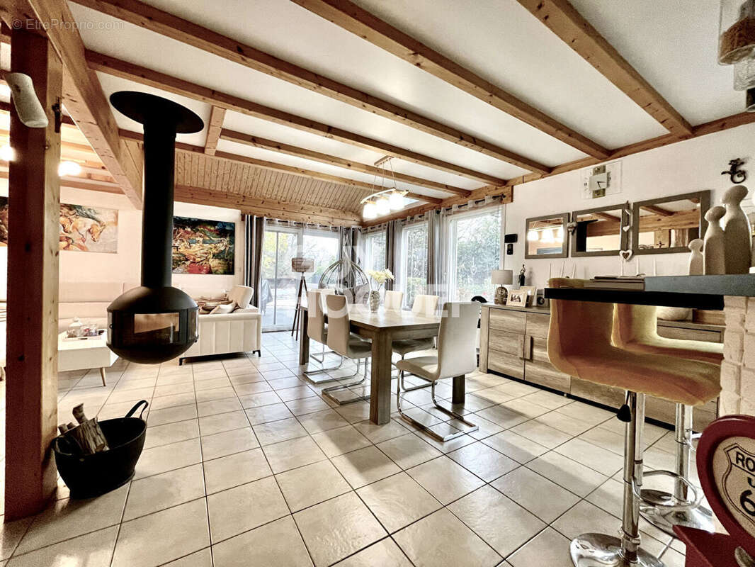 Maison à NOROY-LE-BOURG