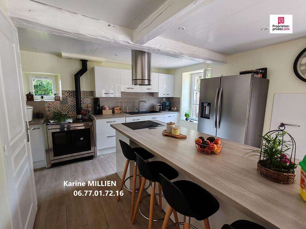 Maison à DAMPIERRE-SUR-AVRE