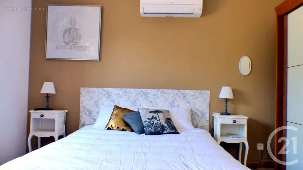 Maison à SIX-FOURS-LES-PLAGES