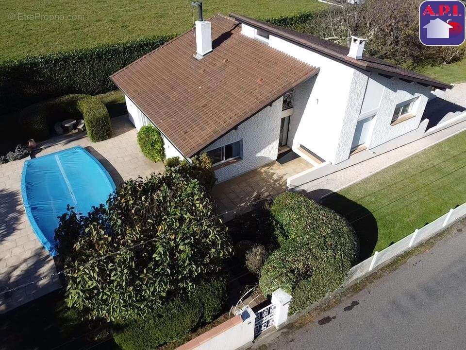 Maison à LORP-SENTARAILLE