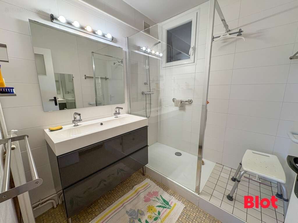 Maison à SAINT-GILLES