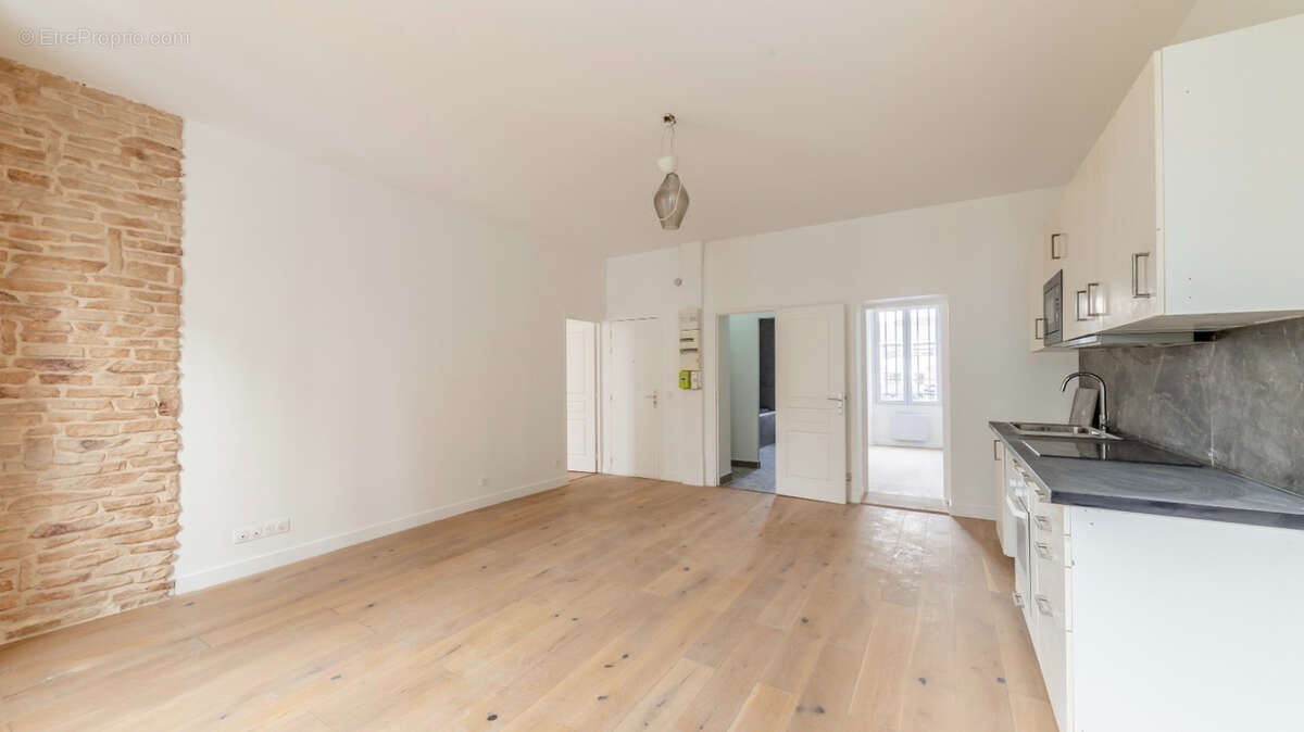 Appartement à ASNIERES-SUR-SEINE