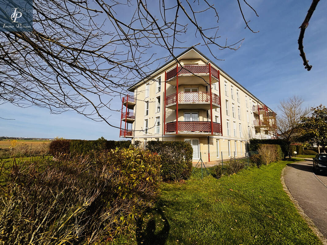 Appartement à CHEVIGNY-SAINT-SAUVEUR