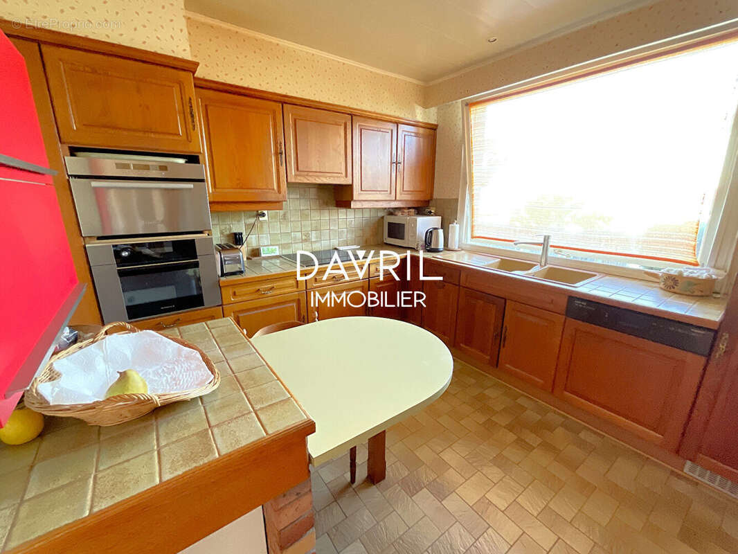 Maison à CONFLANS-SAINTE-HONORINE