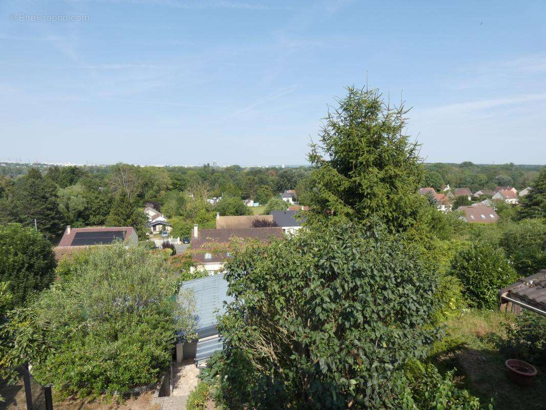 Maison 102 m² à Vaureal  - photo 12