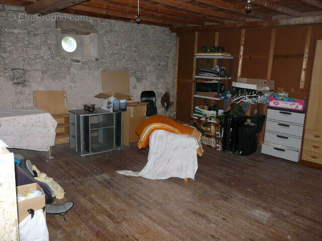 Agen nerac bel enclos maison dependances gros potentiel - photo 10