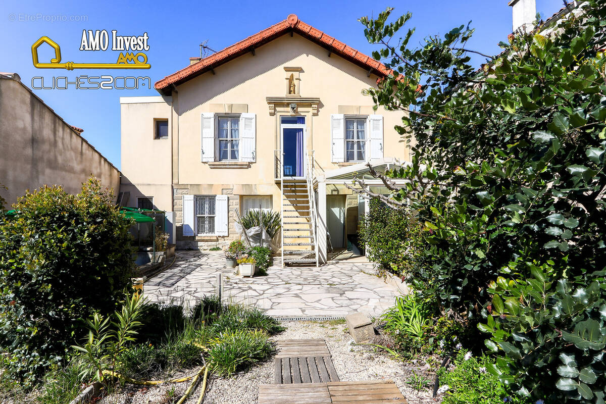 Maison à ROGNONAS