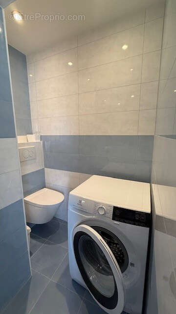 Appartement à LEVALLOIS-PERRET