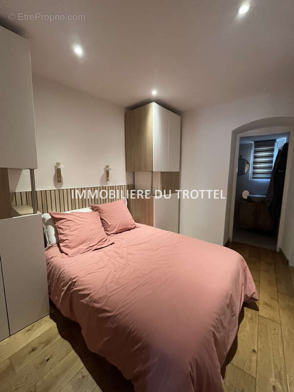 En exclusivite - au coeur de la vieille ville - photo 5