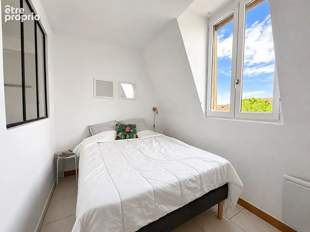 Charmant T2 meublé au coeur de Sainte-Savine, Idéal investisseur ou premier achat ! - photo 5