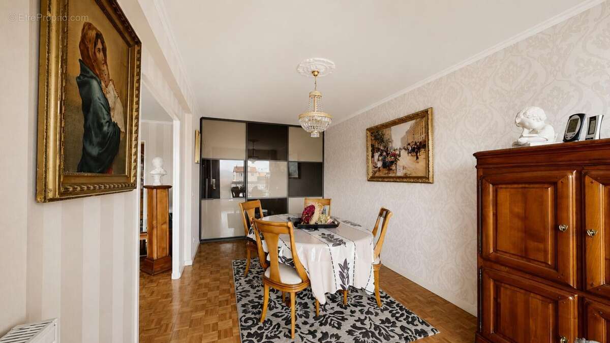 Appartement à LYON-8E