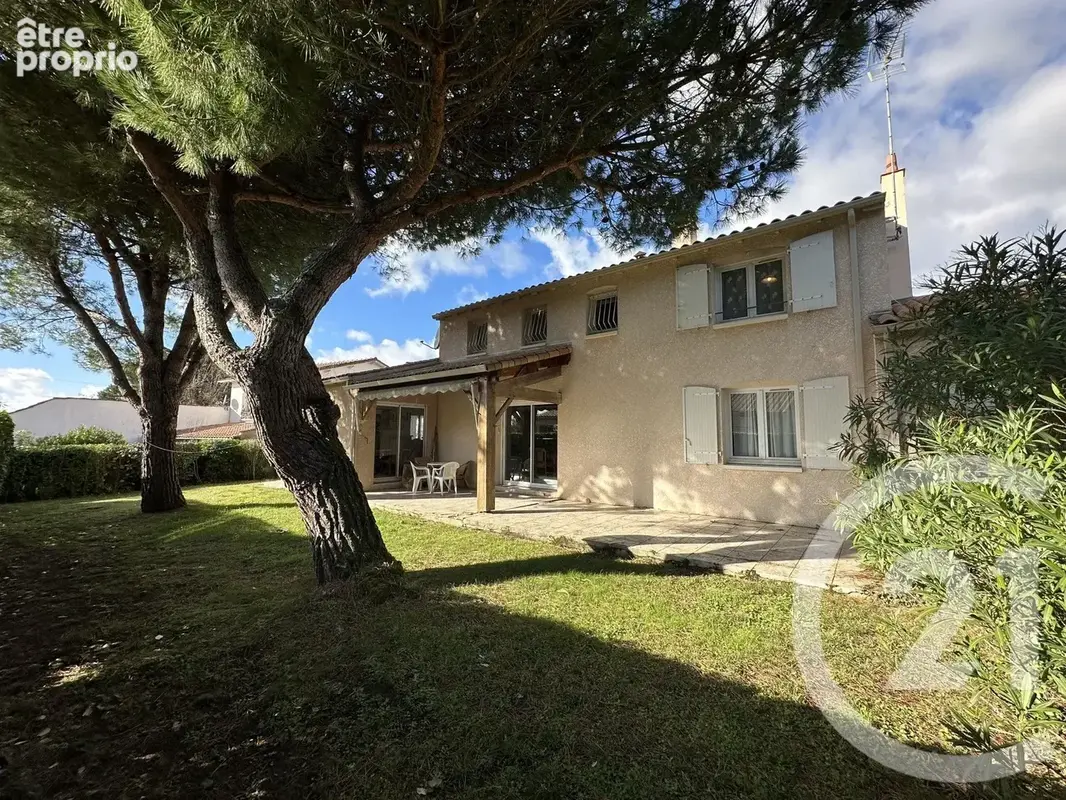 Photo Maison à Saint-Palais-Sur-Mer au prix de 679 250€