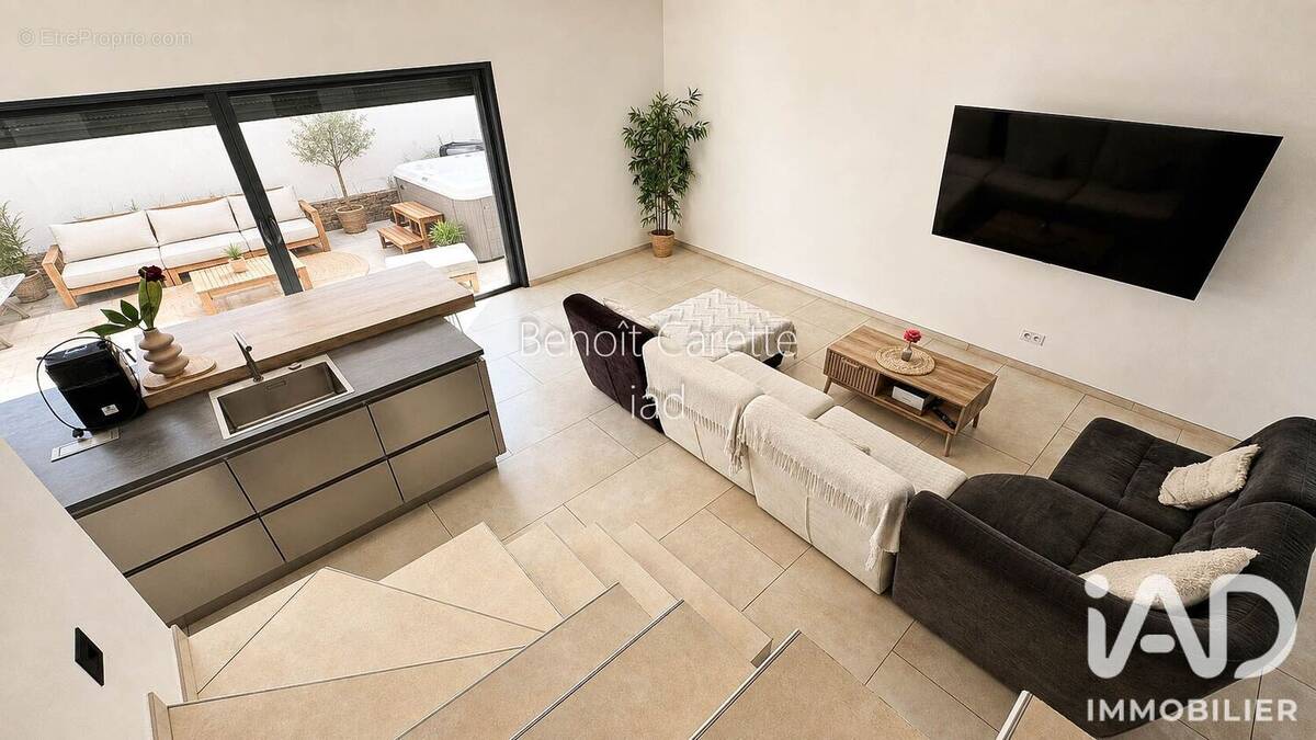 Photo 1 - Maison à PIA